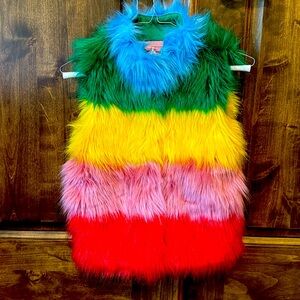 Mini Boden multicolor faux fur vest. Size: 7-8